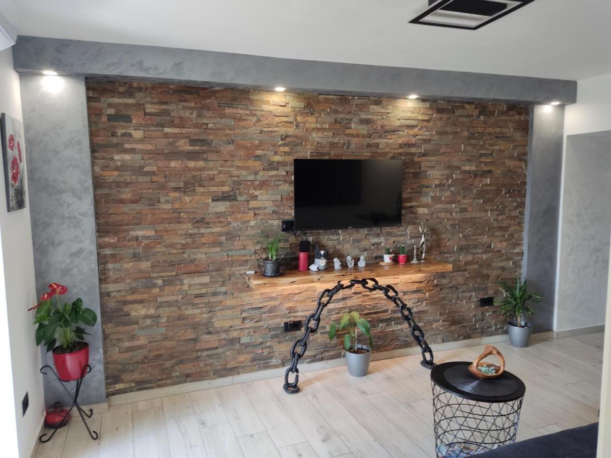 Apartman Bella Vista Rijeka Appartement Buitenkant foto